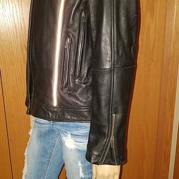 Street Legal leather jacket - Picture 3 of 5